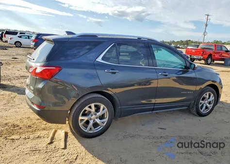 2018 Chevrolet Equinox Premier z USA, uszkodzony, nr VIN 2GNAXMEV0J6127343